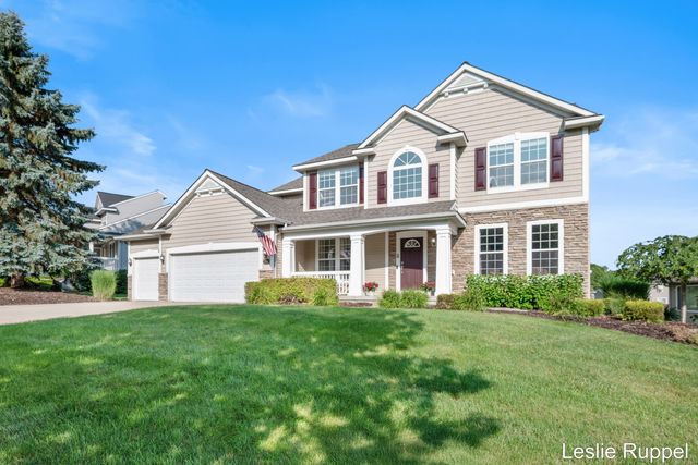 2643 Arbor Chase Drive Ne, Grand Rapids Twp, MI 49525