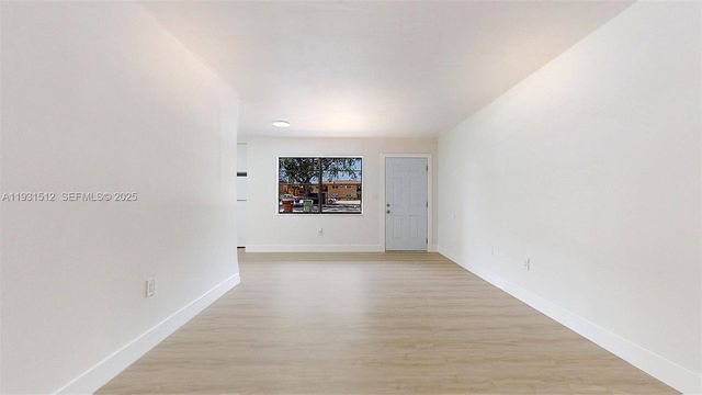 1676 W 42nd St 1676, Hialeah, FL 33012