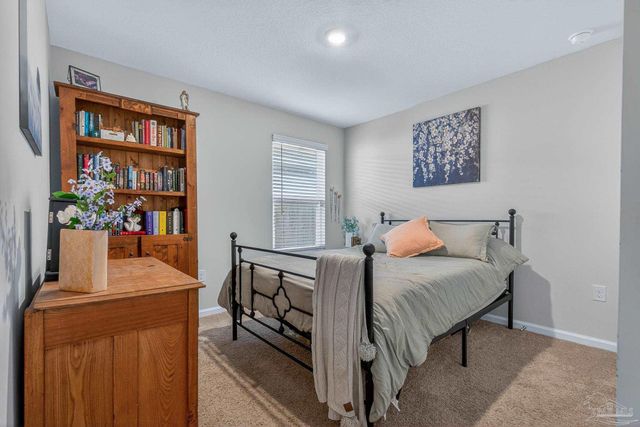 5578 Galahad Trl, Milton, FL 32583