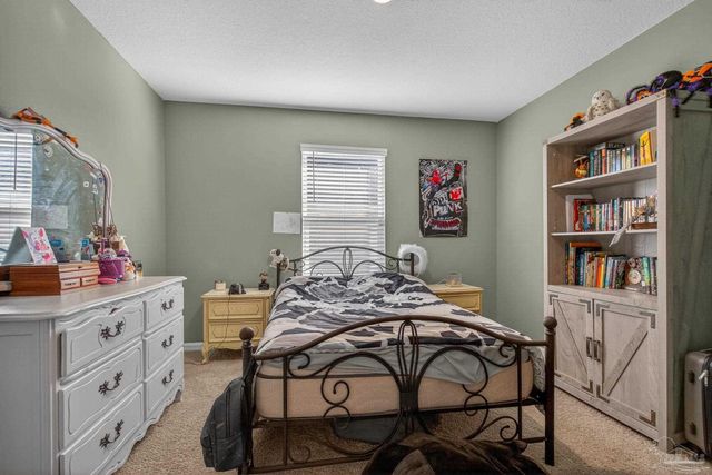 5578 Galahad Trl, Milton, FL 32583