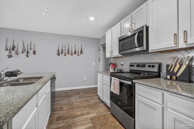 5578 Galahad Trl, Milton, FL 32583