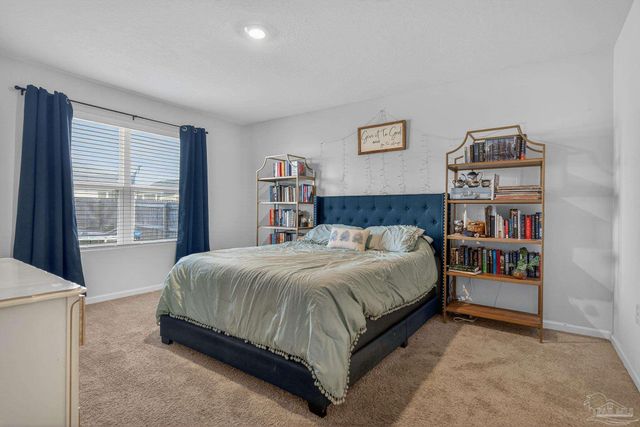 5578 Galahad Trl, Milton, FL 32583