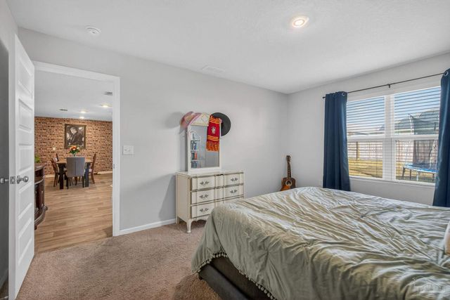 5578 Galahad Trl, Milton, FL 32583