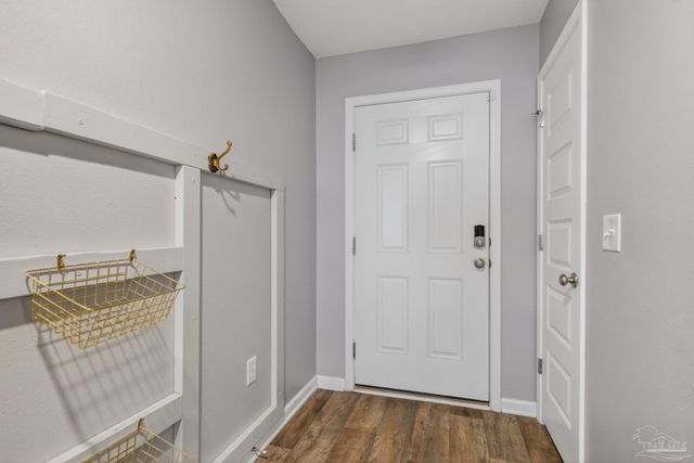 5578 Galahad Trl, Milton, FL 32583