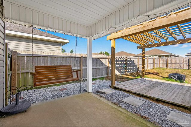 5578 Galahad Trl, Milton, FL 32583