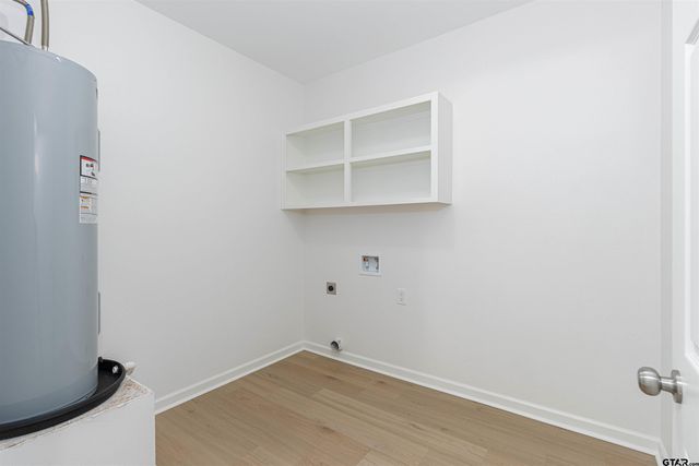 240 Elm St, Winona, TX 75792