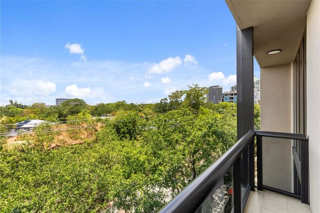 3034 Oak Avenue LPH3, Coconut Grove, FL 33133