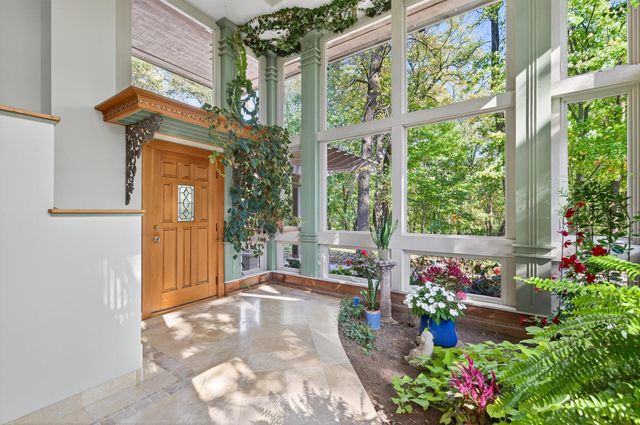 8180 Saint Croix Trail S, Denmark Twp, MN 55033