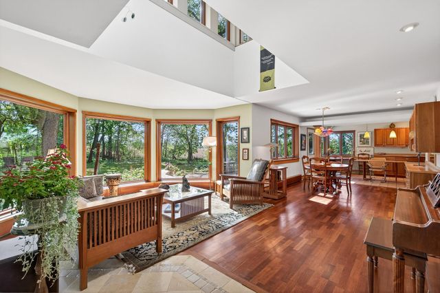 8180 Saint Croix Trail S, Denmark Twp, MN 55033