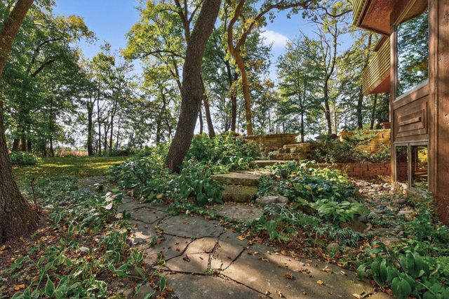 8180 Saint Croix Trail S, Denmark Twp, MN 55033