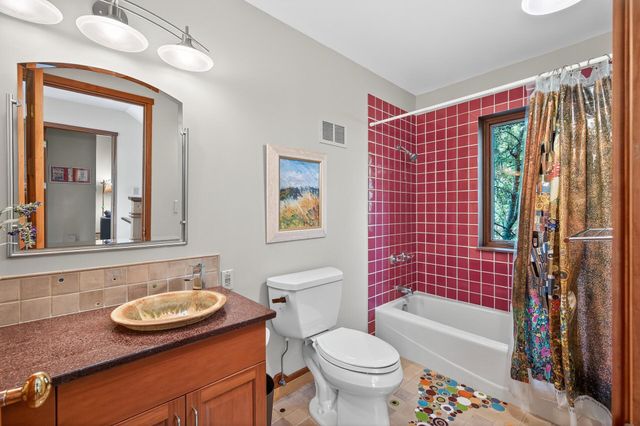 8180 Saint Croix Trail S, Denmark Twp, MN 55033