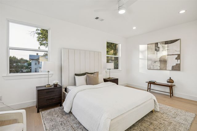 5633 East Side Avenue, Dallas, TX 75214