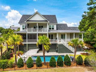 260 Island Park Drive, Daniel Island, SC 29492