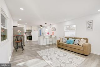 3 CLAYTON DR, Clayton, DE 19938