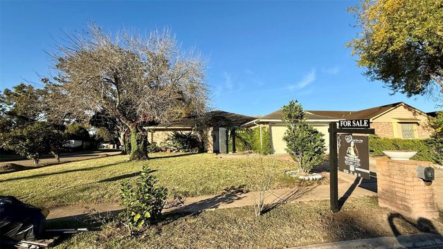 13034 Birch Grove Drive, Houston, TX 77099