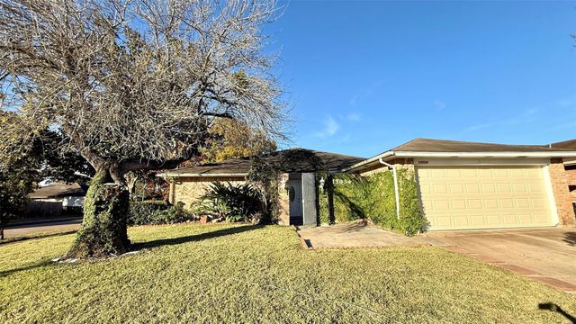 13034 Birch Grove Drive, Houston, TX 77099