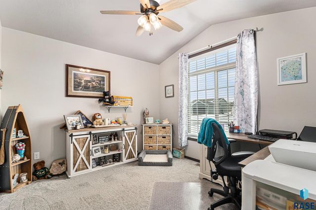 612 Prairieside Trl Trail, Harrisburg, SD 57032