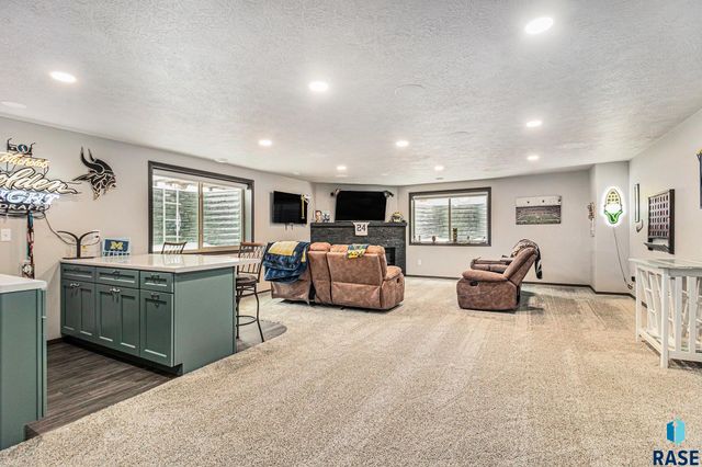 612 Prairieside Trl Trail, Harrisburg, SD 57032