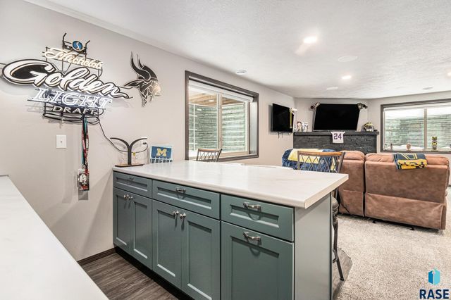 612 Prairieside Trl Trail, Harrisburg, SD 57032