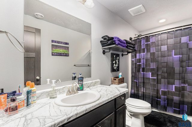 612 Prairieside Trl Trail, Harrisburg, SD 57032