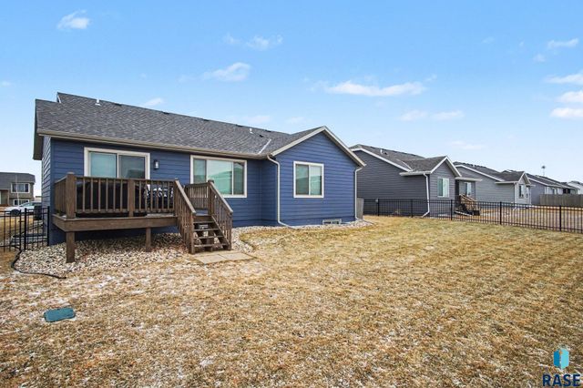 612 Prairieside Trl Trail, Harrisburg, SD 57032