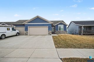 612 Prairieside Trl Trail, Harrisburg, SD 57032