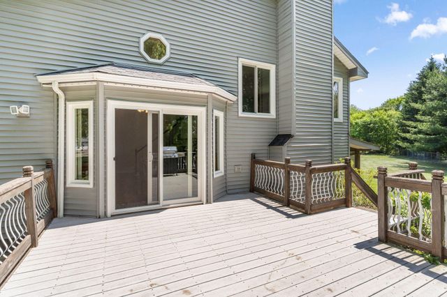 1590 Goose Lake Road, Gem Lake, MN 55110