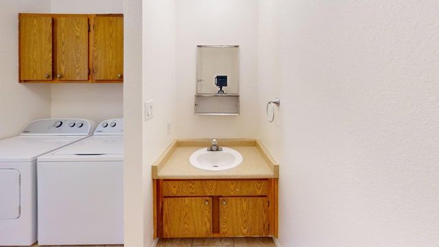 3400 Wellesley Drive NE, Albuquerque, NM 87107