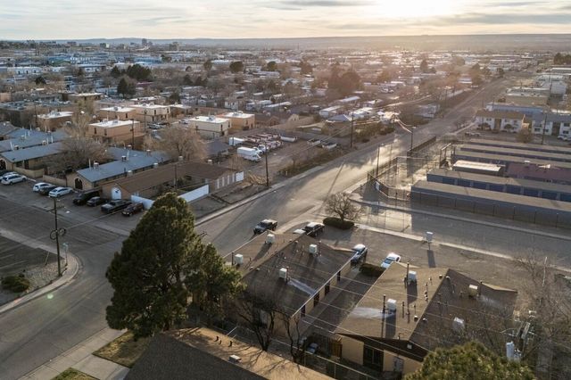 3400 Wellesley Drive NE, Albuquerque, NM 87107