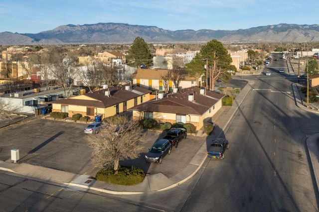 3400 Wellesley Drive NE, Albuquerque, NM 87107