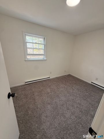 14 Averill Place 8, Branford, CT 06405