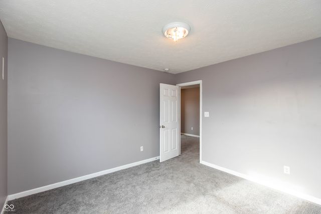 2471 Cabin Hill Road, Indianapolis, IN 46229