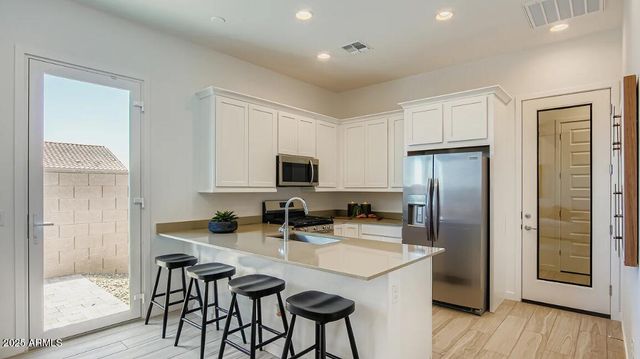 25134 N 177TH Avenue, Surprise, AZ 85387