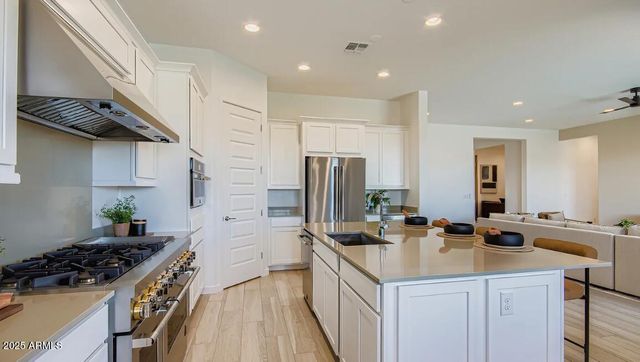 25134 N 177TH Avenue, Surprise, AZ 85387