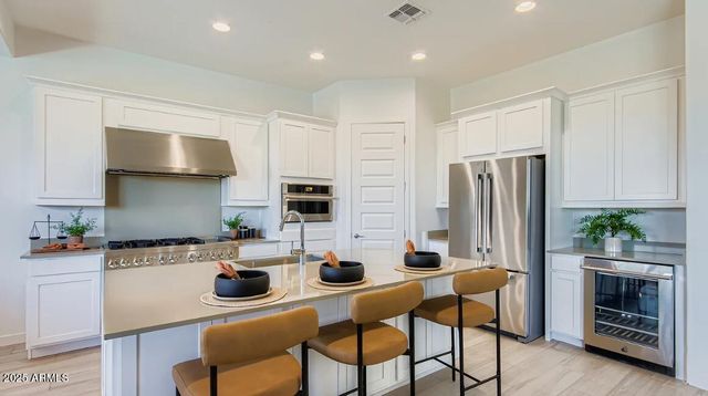 25134 N 177TH Avenue, Surprise, AZ 85387