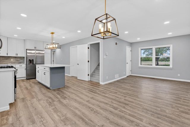 11907 254th AVENUE, Trevor, WI 53179