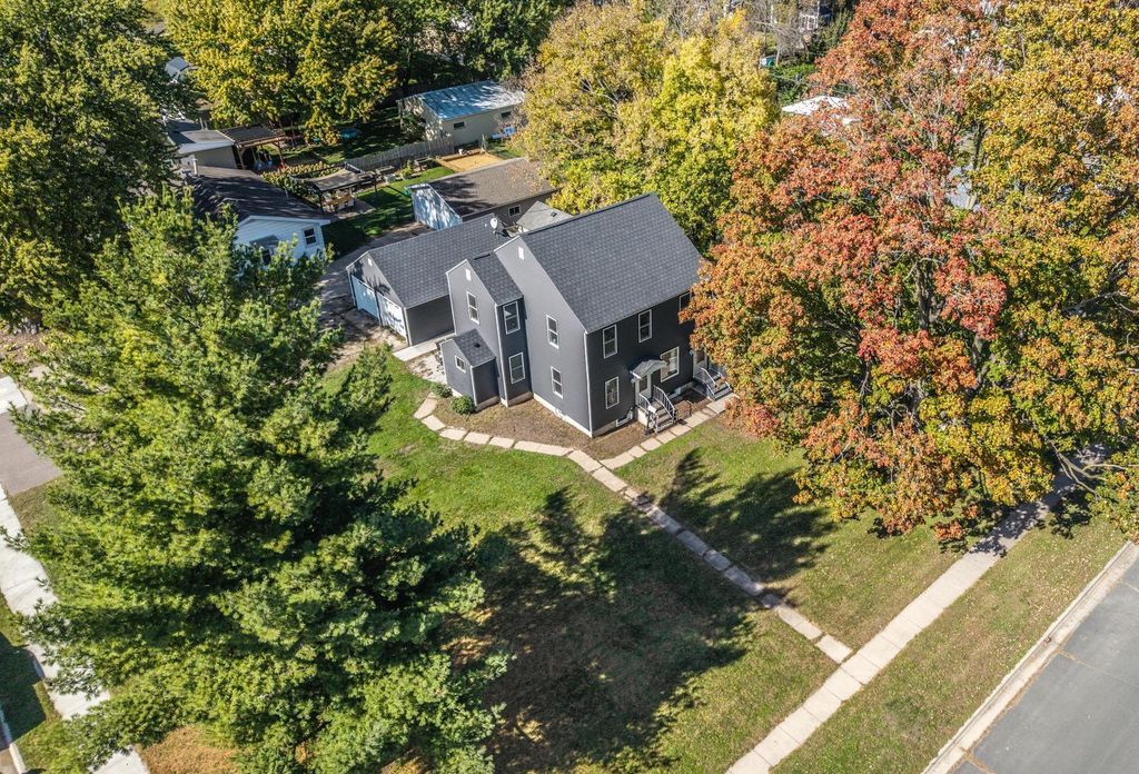 420 1st Street, Farmington, MN 55024 — exterior