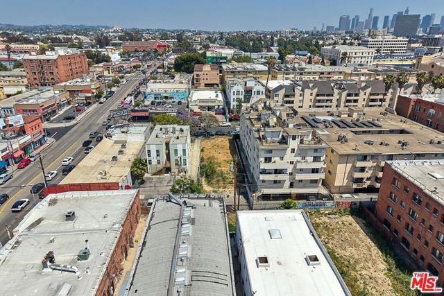 311 S Berendo Street, Los Angeles, CA 90020
