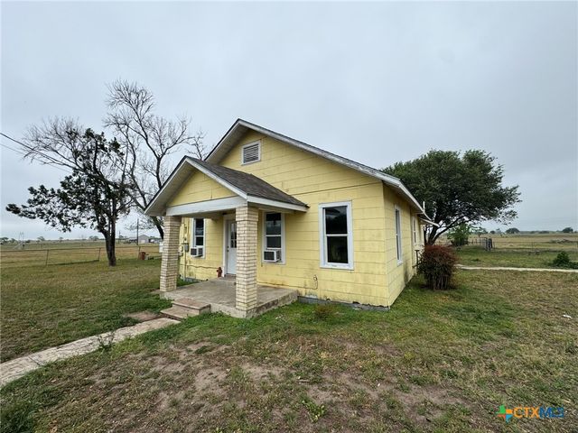 1451 Old Seguin Luling Road, Seguin, TX 78155