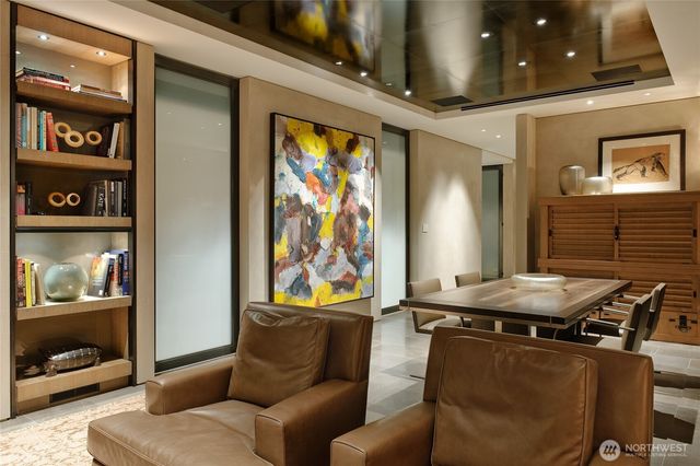 2125 1st Avenue #3202, Seattle, WA 98121