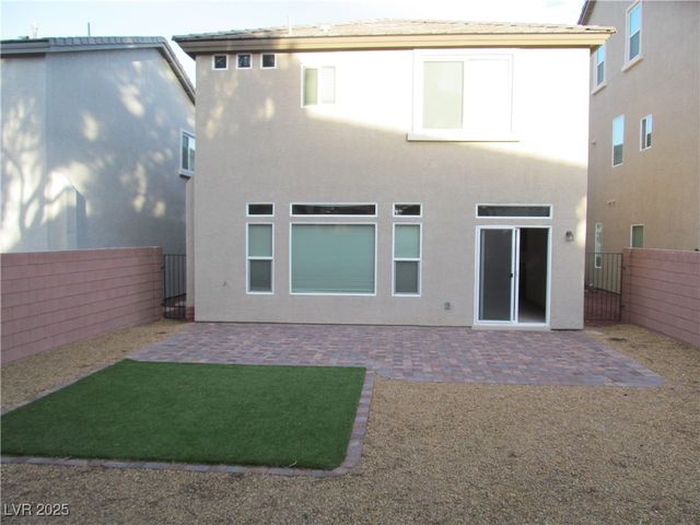 7653 Sandhaven Street, Las Vegas, NV 89139