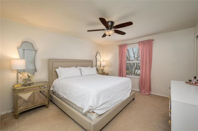 4953 WHITE SANDERLING COURT, Tampa, FL 33619