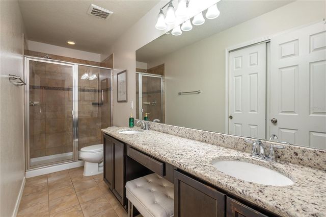 4953 WHITE SANDERLING COURT, Tampa, FL 33619