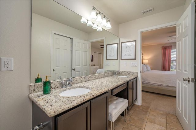 4953 WHITE SANDERLING COURT, Tampa, FL 33619