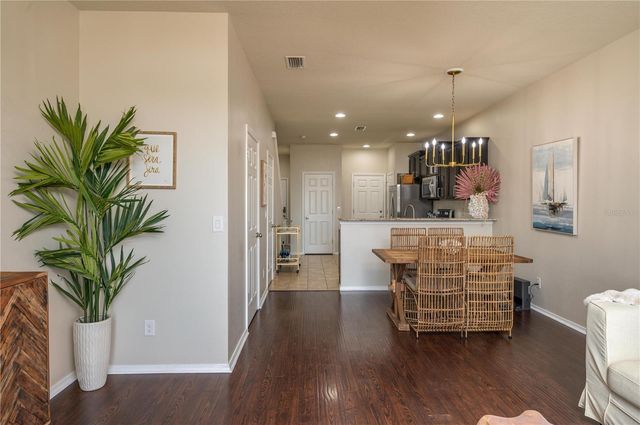 4953 WHITE SANDERLING COURT, Tampa, FL 33619