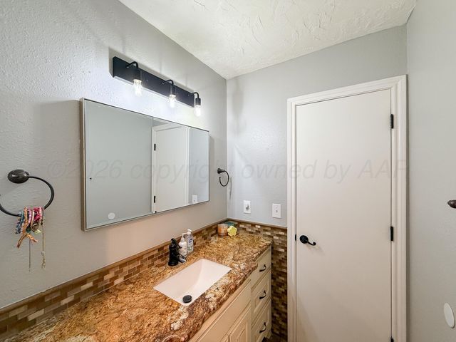 6725 WESTCLIFF Circle, Amarillo, TX 79124