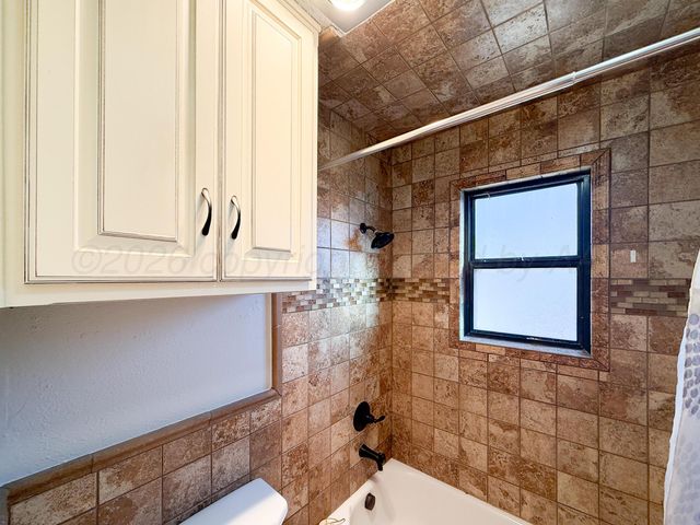 6725 WESTCLIFF Circle, Amarillo, TX 79124