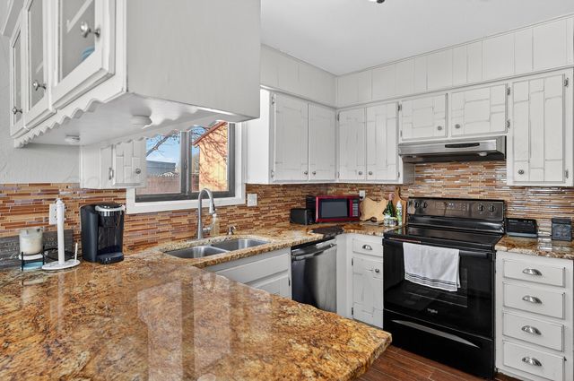 6725 WESTCLIFF Circle, Amarillo, TX 79124