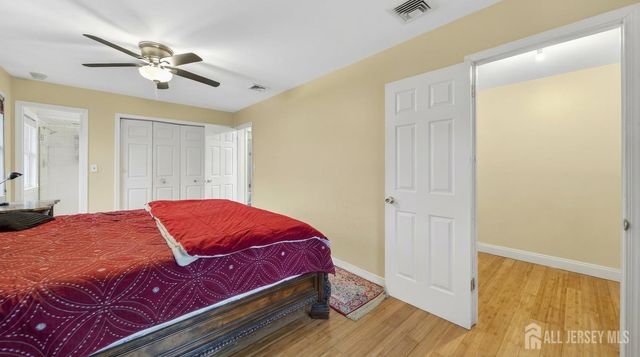 14 Carteret Street, Port Reading, NJ 07064