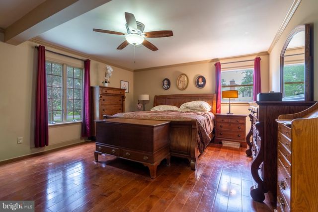 1397 EDGEVIEW ST, East Greenville, PA 18041